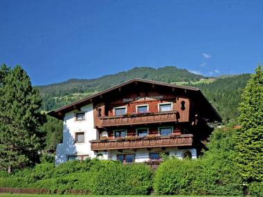 Apartment in Hart im Zillertal with Garden Balcony Parking