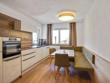 Inviting Apartment in Hart im Zillertal with Parking