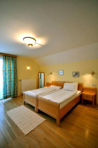 Hotel-Gasthof Am Riedl