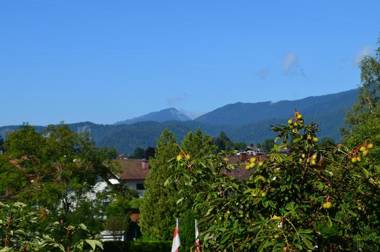 "Kaiser Karl" *** Ferienwohnungen