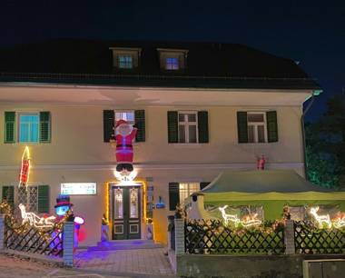 Pension - Alt - Strassgang