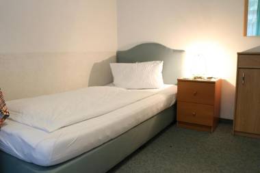 Pension - Alt - Strassgang