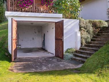 Cozy Holiday Home with Private Swimming Pool in Eberstein