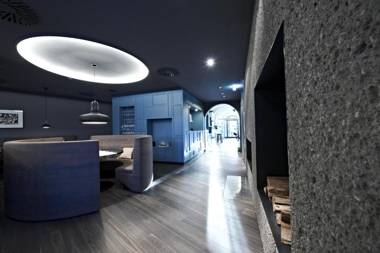 Badhaus - Hotel/Restaurant/Café