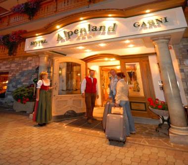 Hotel Garni Alpenland