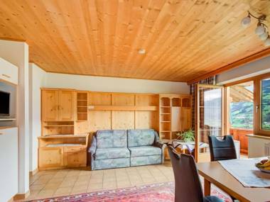 Wonderful Apartment in Fügenberg with Balcony