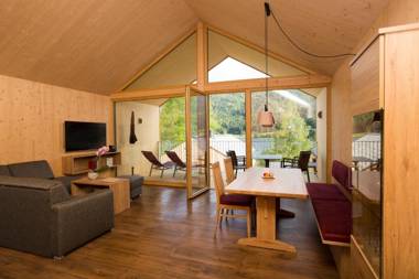 Regitnig GmbH - 4 Sterne Hotel und Chalets