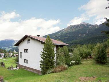 Modern Chalet in Piller near Ski Area