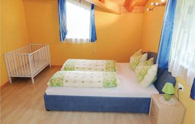 Apartment Stranach II