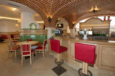 Donauhotel Lettnerhof