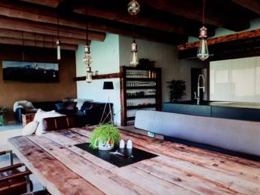 Ferienhaus am See mit Sauna und Whirlpool