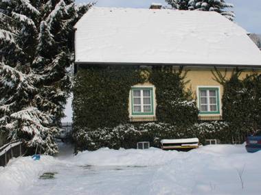 Modern Chalet near Ski Area in Scheifling