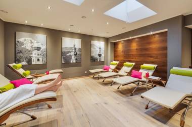 Apparthotel Talhof Restaurant Pool und Spa