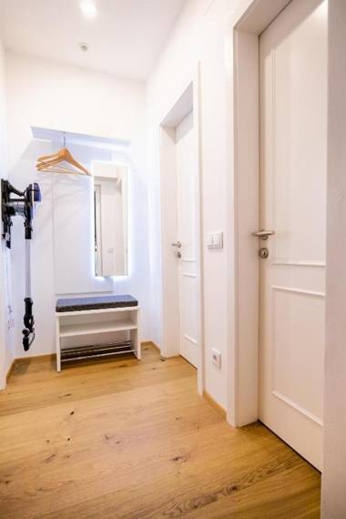 Tom's Seeblick Domizil