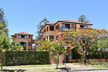 Mermaid Beach Park View