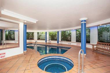 Burleigh Mediterranean Resort