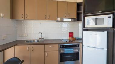 Broadbeach Savannah Resort