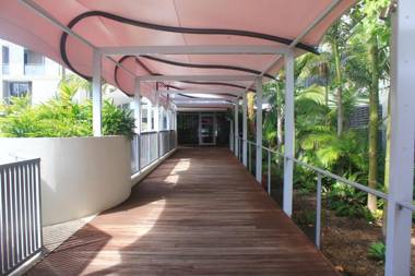 Signature Waterfront Apartments