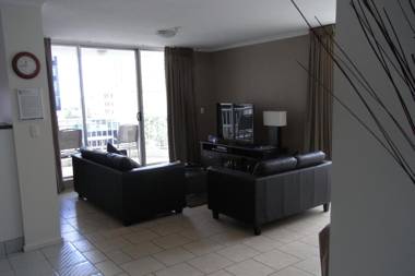 Moorings On Cavill Surfers Paradise