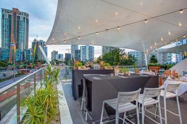 Mantra on View Hotel