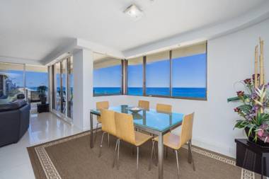 Dorchester On The Beach