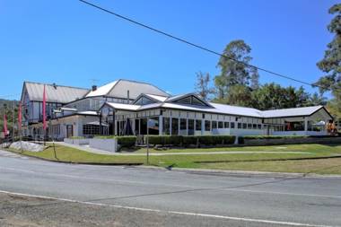 Canungra Hotel