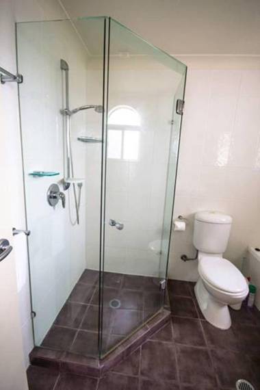 Albatross North Apartments