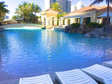 PeepSleep Chevron Towers