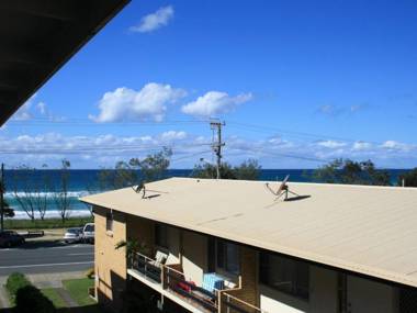 WHITE DOLPHIN UNIT 5