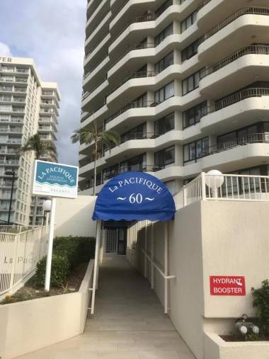 La Pacifique Apartments
