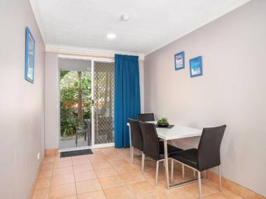 Bay Apartments unit 10 - Easy walk to Coolangatta and Tweed Heads