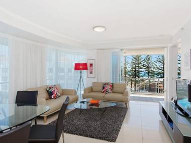Reflections tower 2 Unit 401 - Beachfront views and in a great location