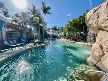 Diamond Beach Resort Modern family Apt #115