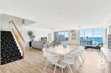 Golden Gate Rooftop Penthouse - QSTAY
