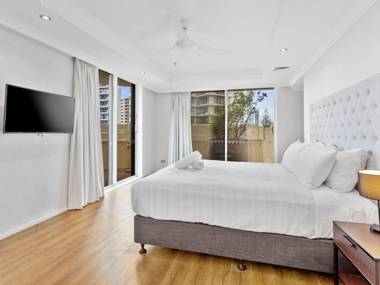 Spacious 3 Bedroom Family Apartment