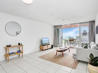 Single Fin at Greenmount Beach Lodge Unit 7