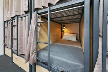 Tequila Sunrise Hostel Surfers Paradise