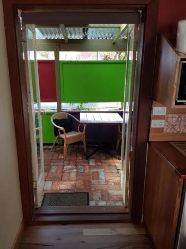 Adamsons Riverside Accommodation