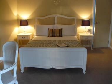 Llewellin's Guest House