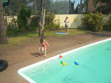 Corlette Palms Motor Inn