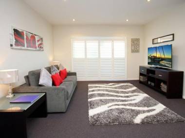 Pacific Blue Apartment 258 265 Sandy Point Road