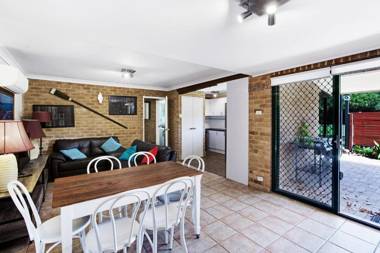 'Salt Wood' Cabin style retreat