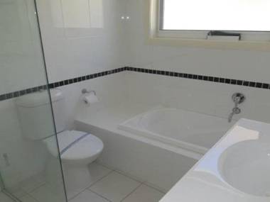 Ultimate Beach House' 19a Graham Street - views  peace & quiet