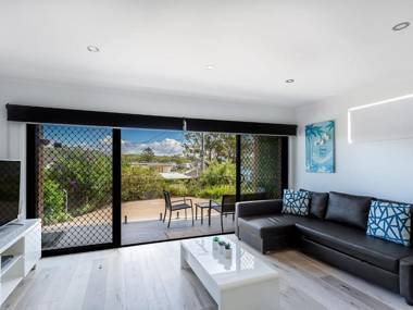 Randall Retreat 22A Randall Drive