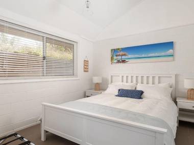 Little Kingsley Beach House - 59A Kingsley Drive