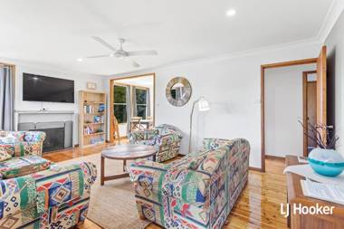 Cromarty Cottage - 900m from Birubi Beach