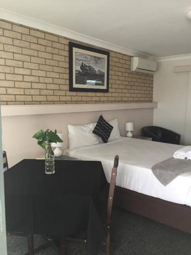 Jolly Swagman Motor Inn