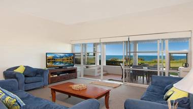 Quarterdeck 18 -WiFi