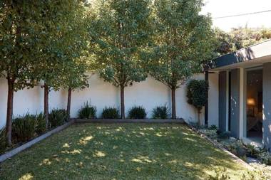 BOUTIQUE STAYS - Sandy Sanctuary