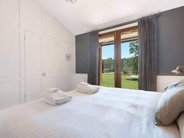 Block Eight 4 Water View Luxe Villa